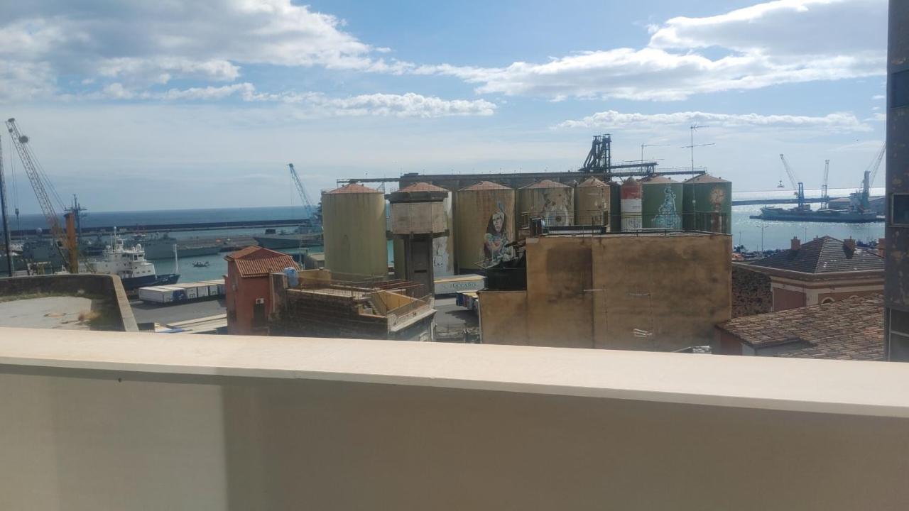 Attico Sul Porto Di Catania E Vista Vulcano Catânia Exterior foto